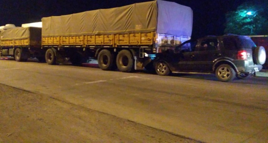 Triple choque en el acceso a Sánchez