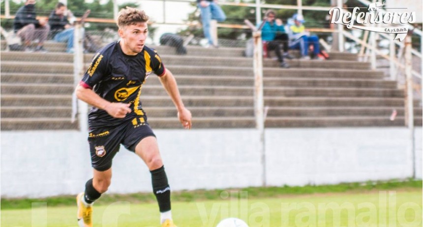 La excepcional temporada de Franco Coronel lo llevan a la Primera Nacional 