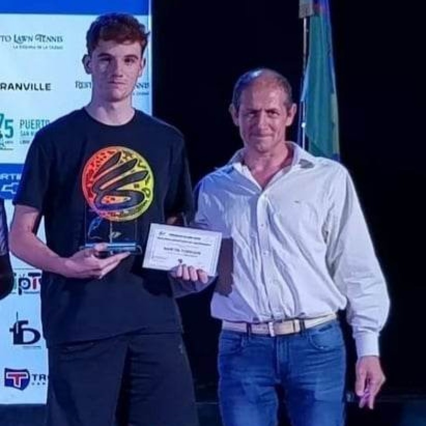 Martín Torriani es el Plumi de Ramallo 2022, también fueron premiados Laurina Oliveros y Tomas Farjat