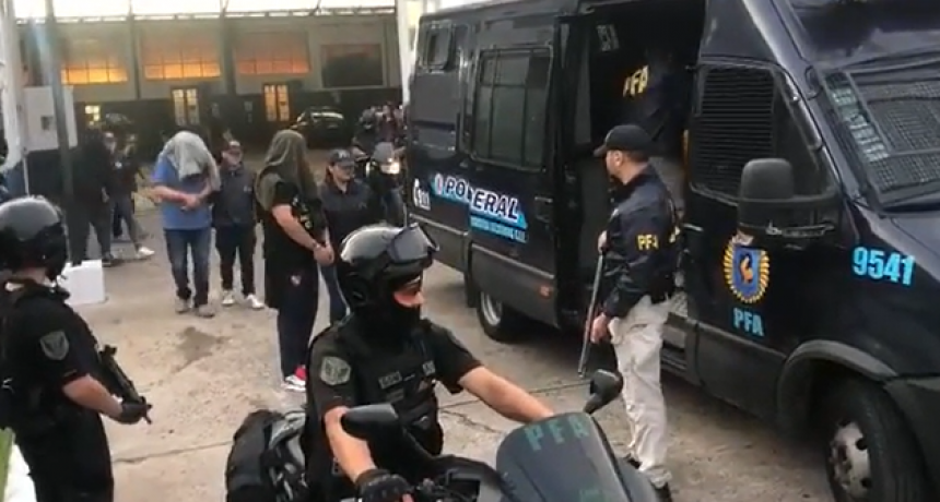 Las autoridades judiciales y policiales detuvieron a un individuo acusado de realizar un secuestro extorsivo en Villa Ramallo en enero de este año