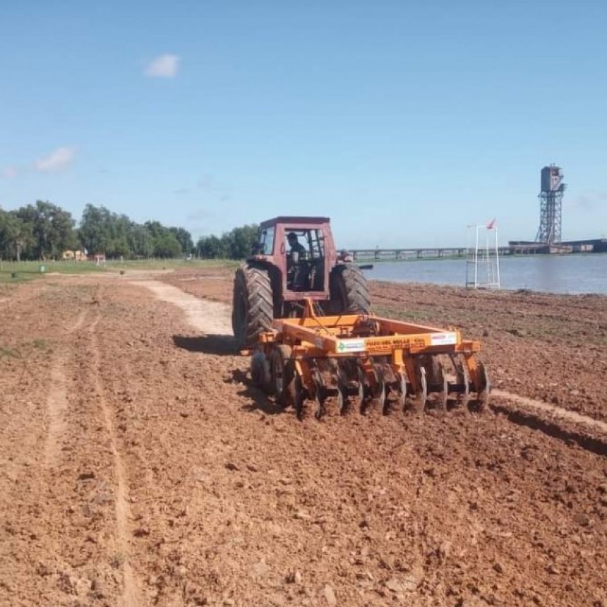 Acciones municipales: limpieza y mantenimiento en diferentes puntos del partido de Ramallo