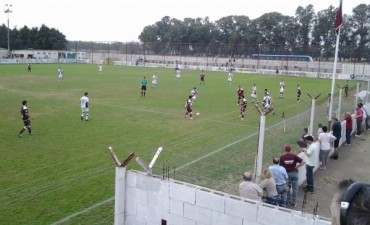 Torneo Argentino A  :Defensores derrot&oacute; a Brown de Madryn 
