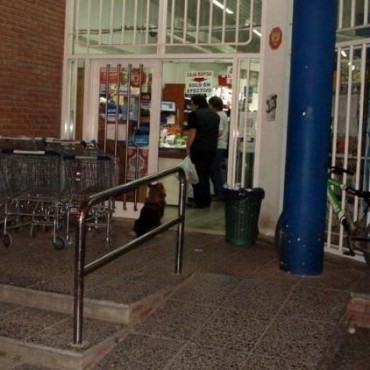 Robaron supermercado Herbe