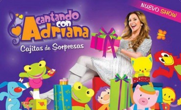 CANTANDO CON ADRIANA EN SAN NICOLAS