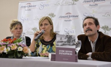 LA DIPUTADA GRACIELA REGO PRESENTÓ SU LIBRO “ENTRE VIENTOS PATAGÓNICOS”