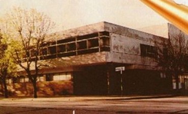 Ingresó a un colegio y apuñalo a docente