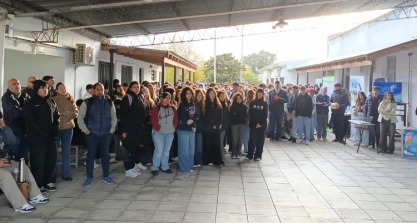 Orientaci&oacute;n vocacional y futuro: m&aacute;s de 350 estudiantes de Ramallo participaron del proyecto 